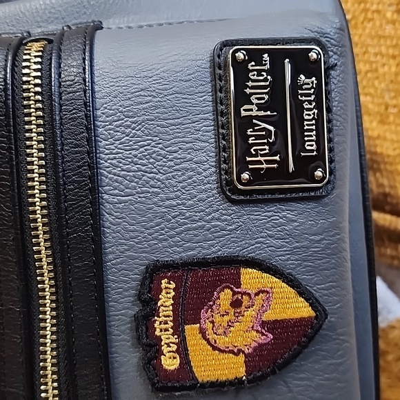 Loungefly Harry Potter Backpack Purse - Picture 5 of 7